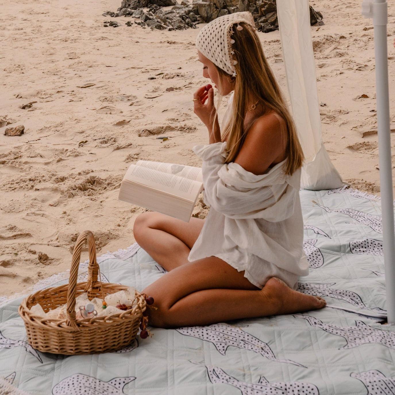 What to Wear to the Beach in Australia: A Practical Style Guide